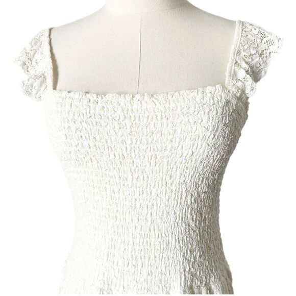 Anthropologie Maeve Anastasi Smocked Mini Dress in White Lace Size Medium - Picture 2 of 5